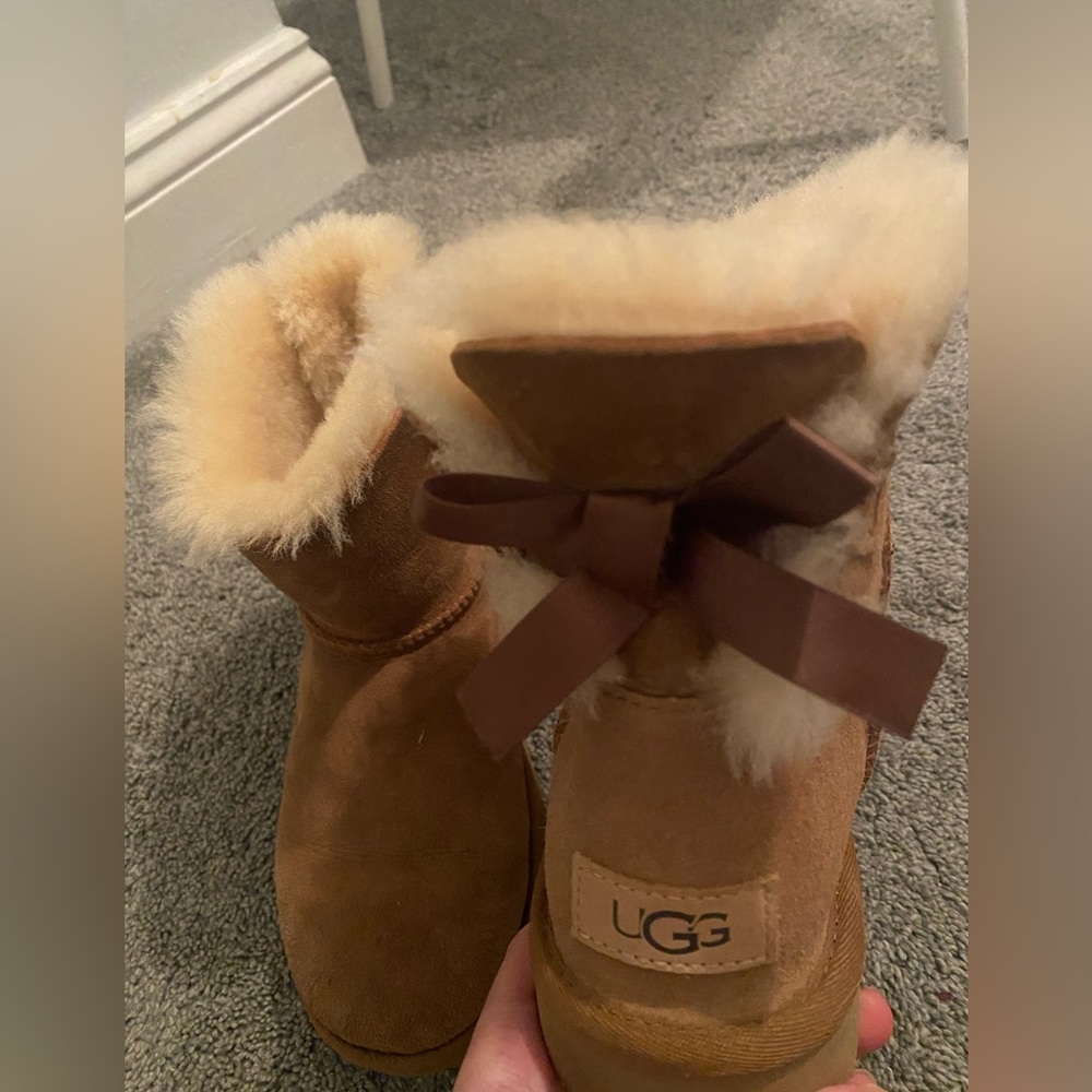Mini Bailey Bow Uggs - image 2